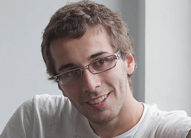 Суд приговорил создателя экстремистских Telegram-каналов к 20 годам колонии