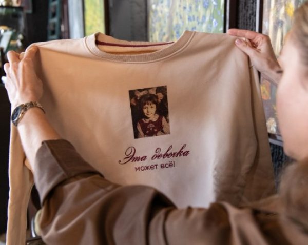 Полочанка создала свитшоты, которые возвращают веру в себя