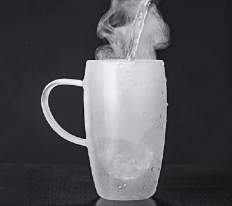 Пьют ли горячую воду по утрам, чтобы стать здоровее